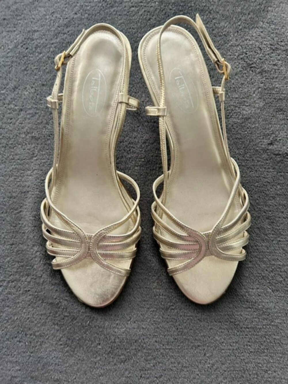 NWT Women's Talbots Gold Metallic Wilton7 Strappy Sandals, Size 8.5M